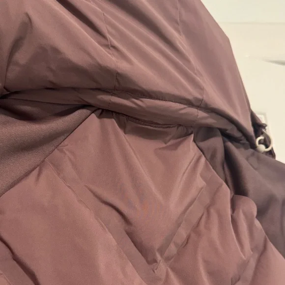 Athleta Women's Purple Hooded Puffer Inlet Jacket - Picture 7 of 7